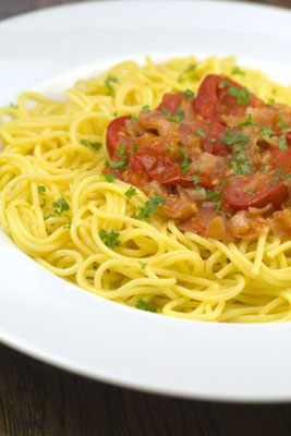 Spaghetti with Tomatoes and Pancetta