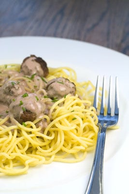 Beef Meatballs in a Creamy Red Wine Sauce