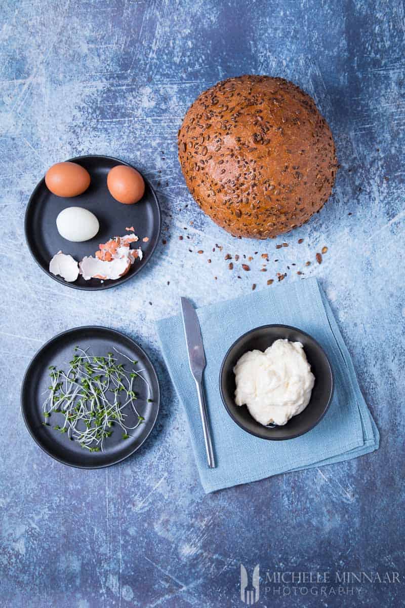 Ingredients for a egg and cress sandwich