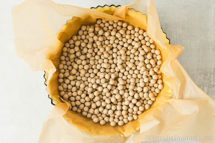 baking beans in tin.