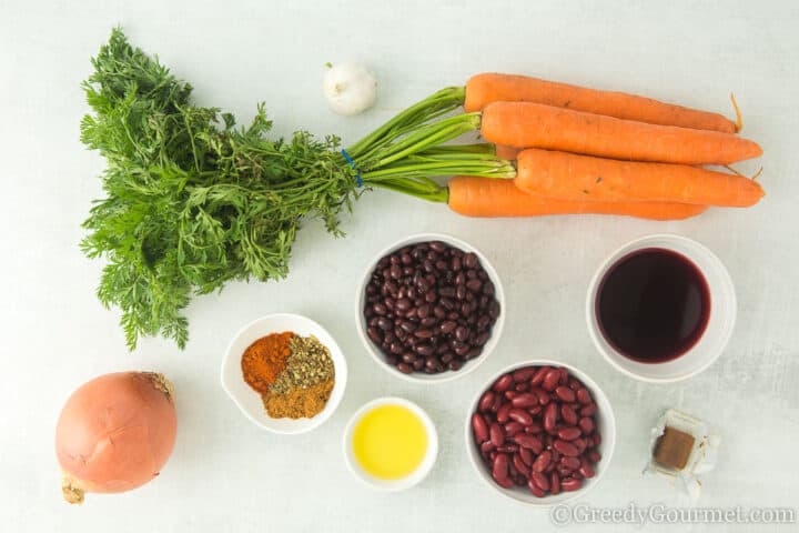 ingredients for spicy kidney bean soup.