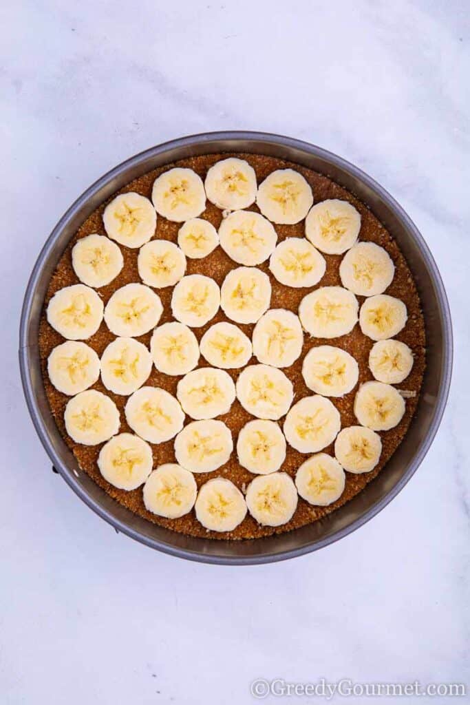 biscuit base topped with banana