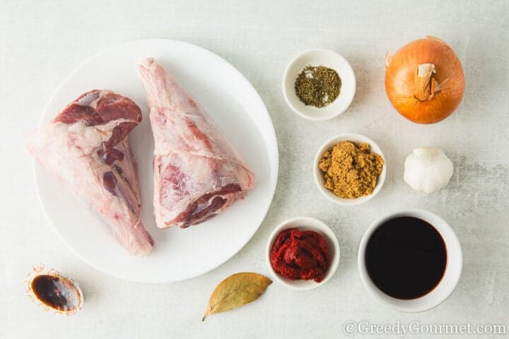 ingredients for lamb shanks.