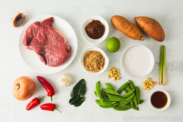 ingredients for Thai Red Beef Curry.