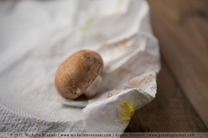 How to clean mushrooms