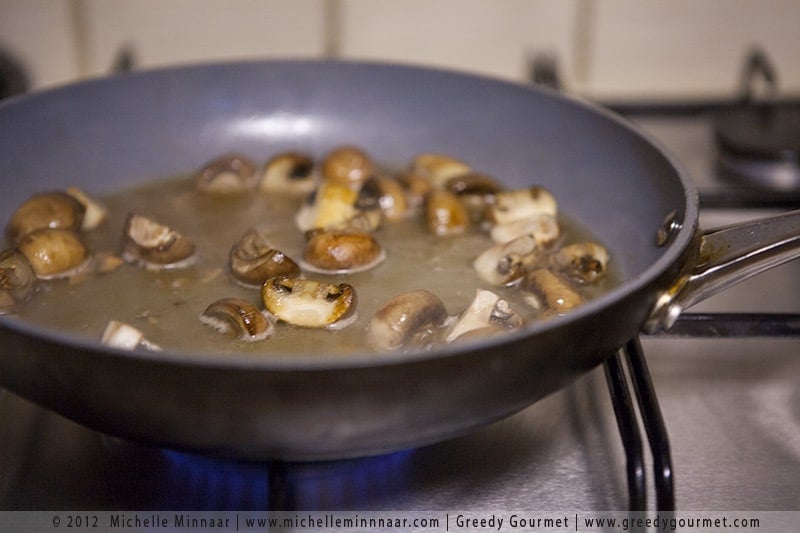 Add sherry to the garlic and mushrooms