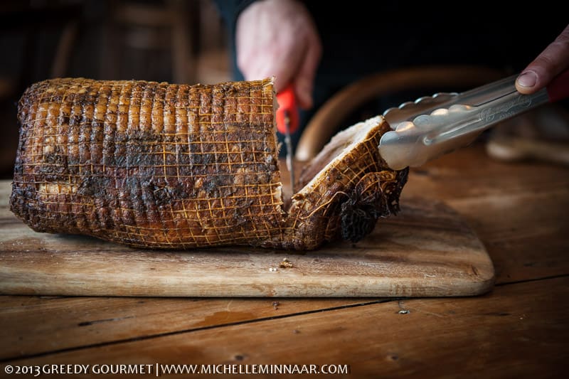 Cutting pork