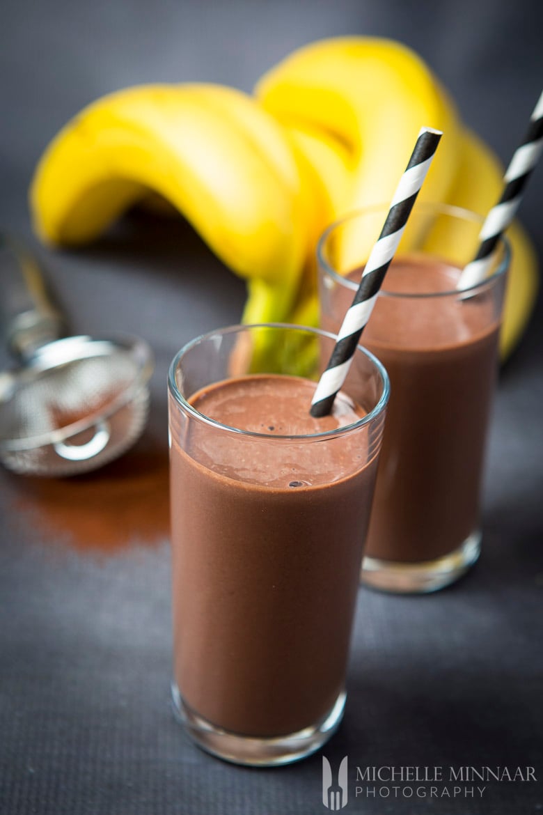 How to make: Banana chocolate shake