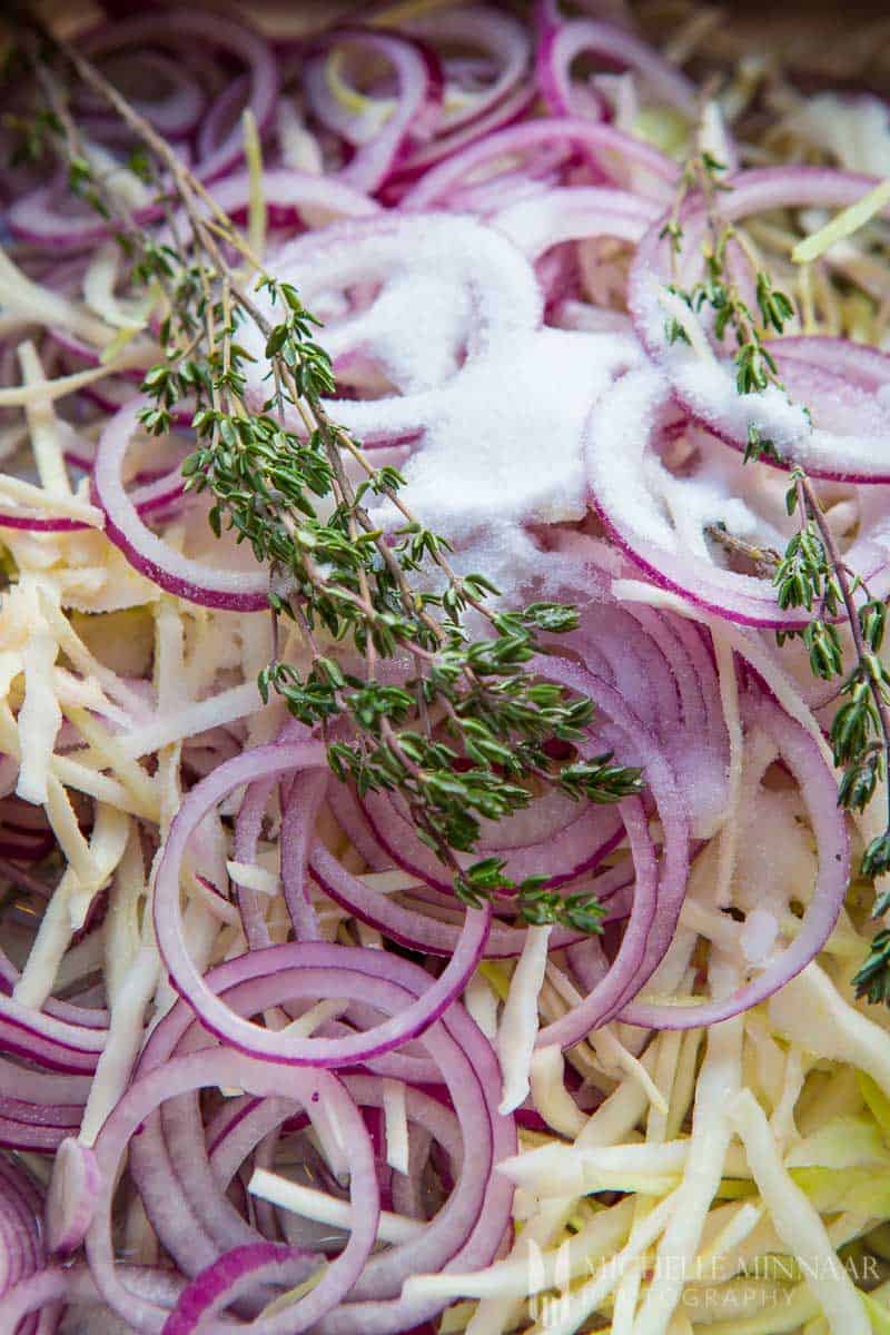 Onion Thyme Chopped Cabage