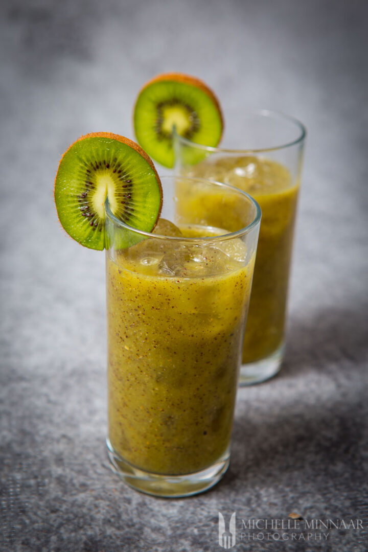 Kiwi Juice - Super Fast &amp; Easy Fresh Fruit Juice Loaded With Plenty Of ...