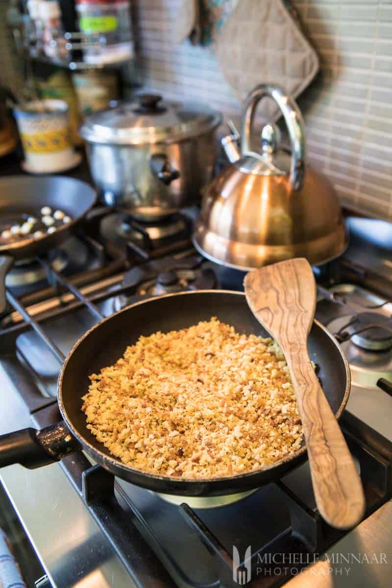 Breadcrumbs Frying 