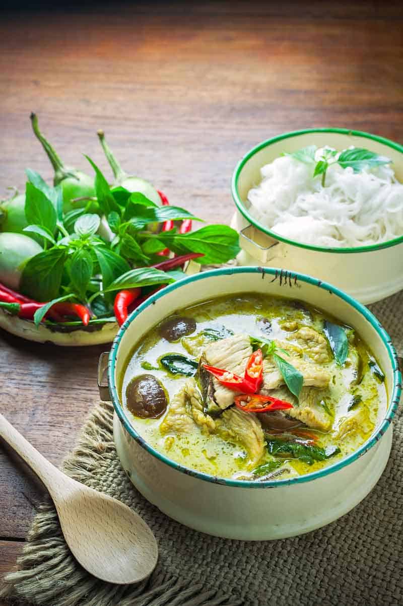 Bowl of green curry thai dish 