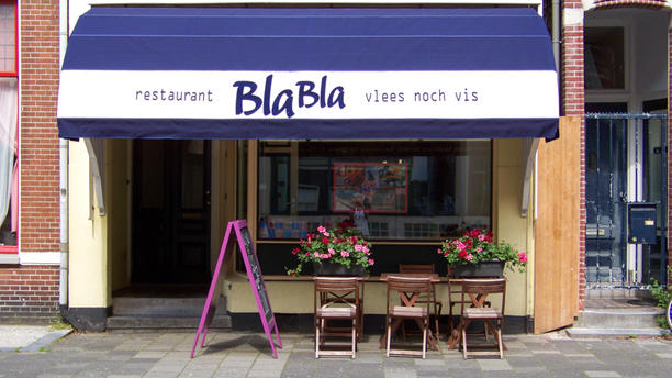 The exterior of bla bla cafe 