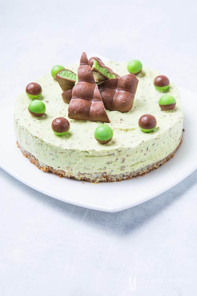 A full aero mint cheesecake