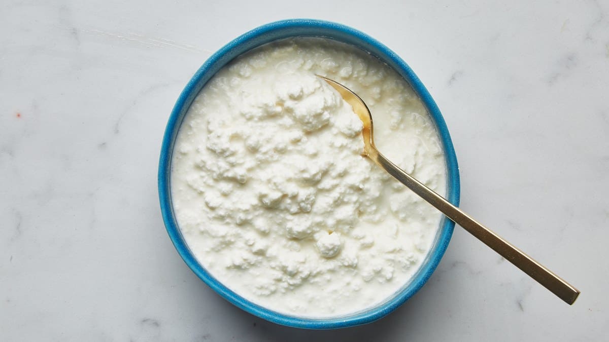 a bowl of cottage cheese