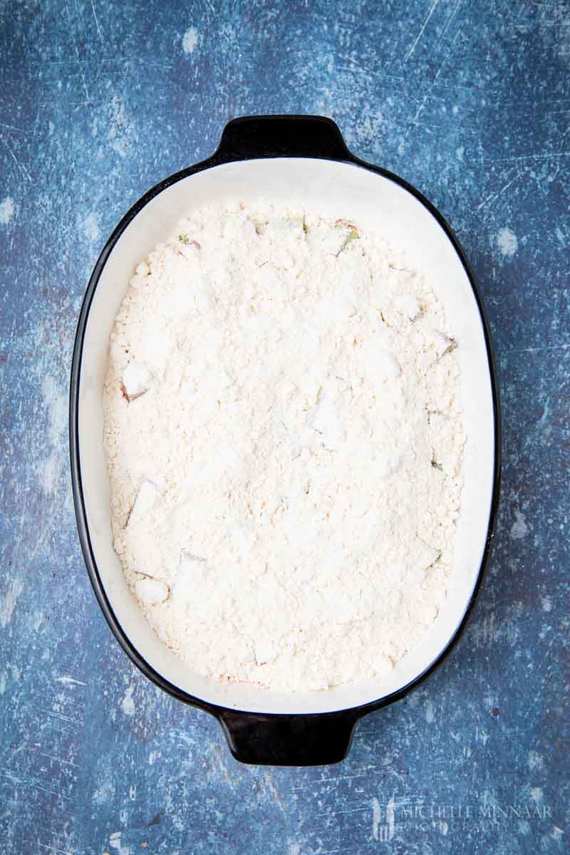 rhubarb dump cake