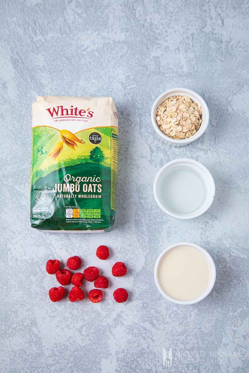 Ingredients to make almond milk porridge