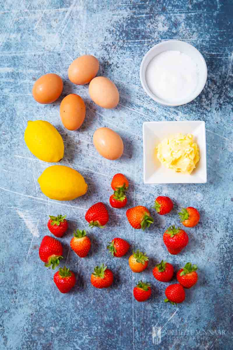 Ingredients to make strawberry curd