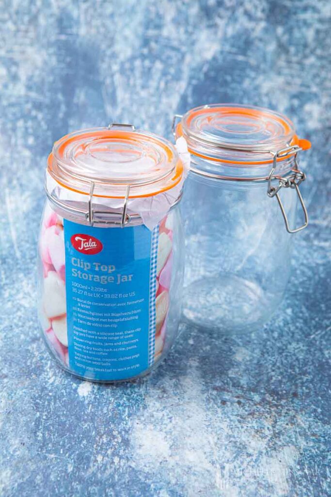 Clear jars 