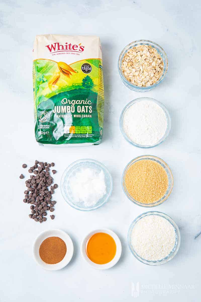 Ingredients to make Vegan Oat Cookies 