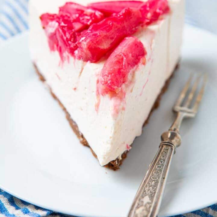 Slice of No Bake Rhubarb Cheesecake