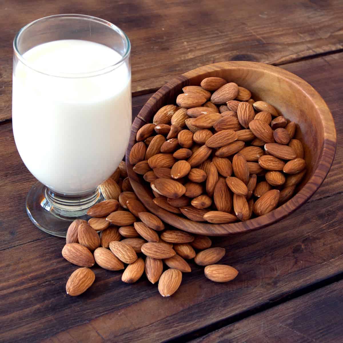 can you freeze almond milk.