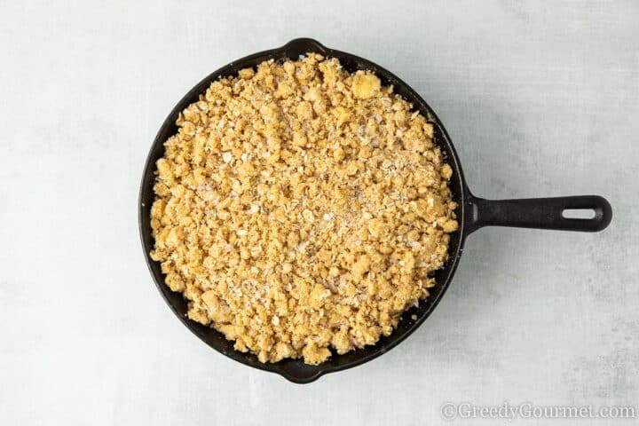 Crumble in pan