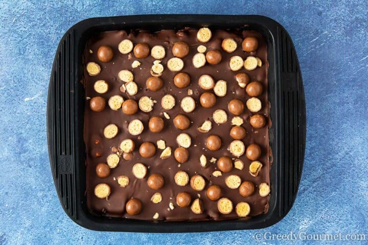 decorated Malteser tiffin.