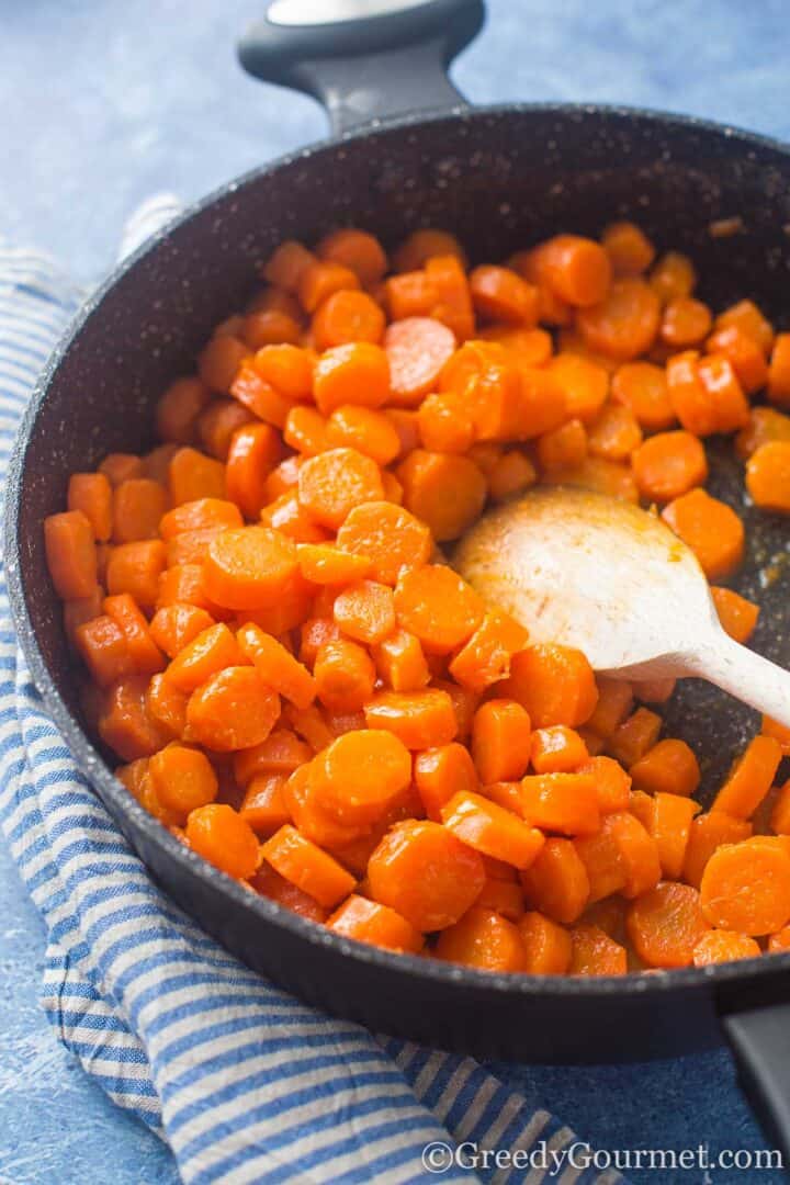 cooked maple glazed carrots