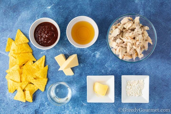 ingredients for leftover turkey nachos.