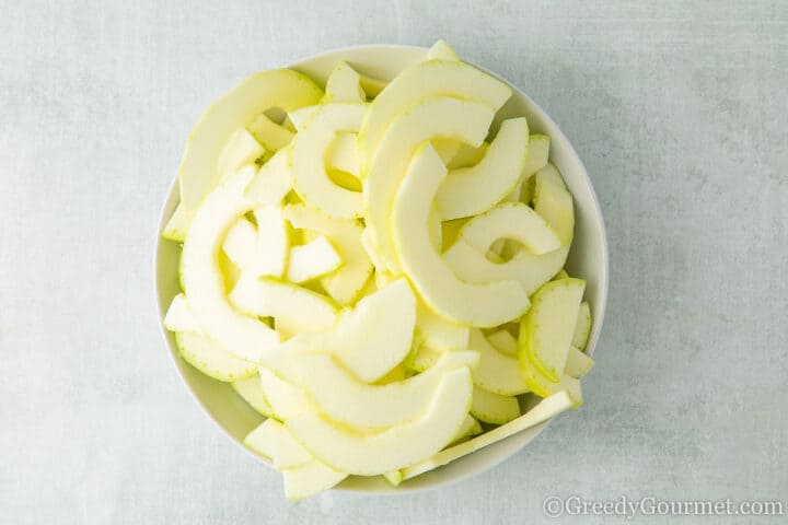 raw marrow slices.