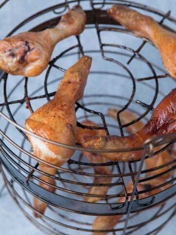 brined-chicken-drumsticks (640 × 853px)