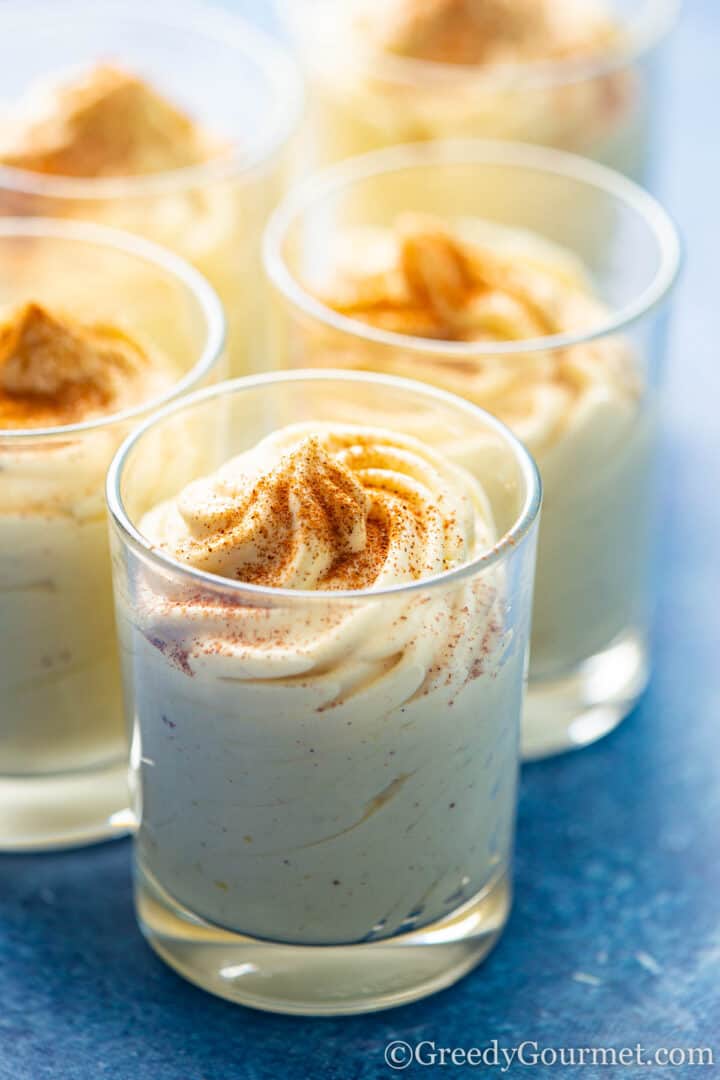 Eggnog Mousse in small serving dishes.