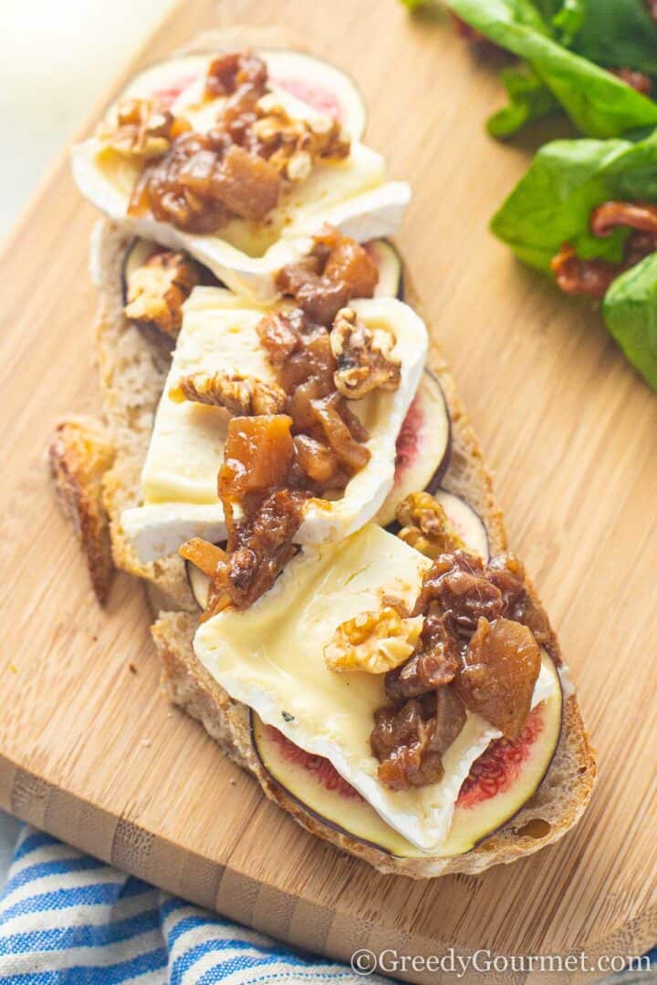pear chutney and cheese on bread