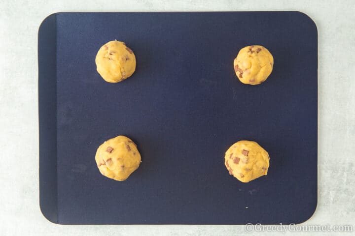 cookies on baking tray ready to go in the oven.