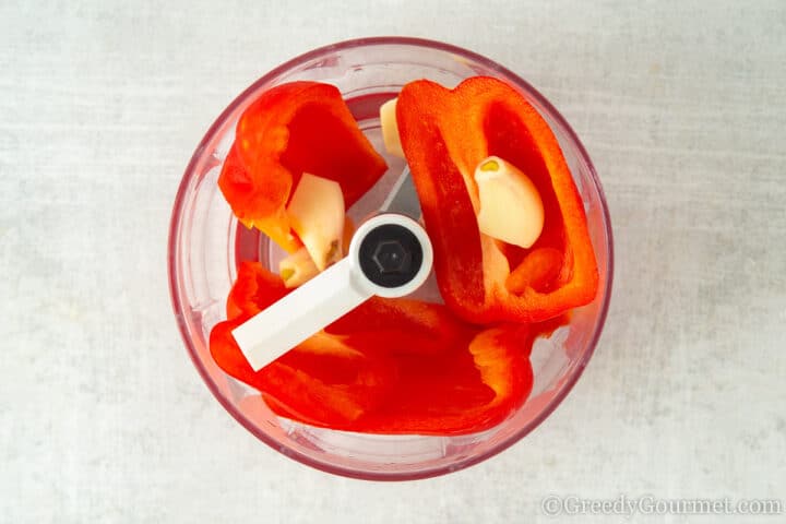 red pepper and garlic in blender.