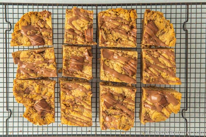 kinder Bueno cookie bars on cooling rack.