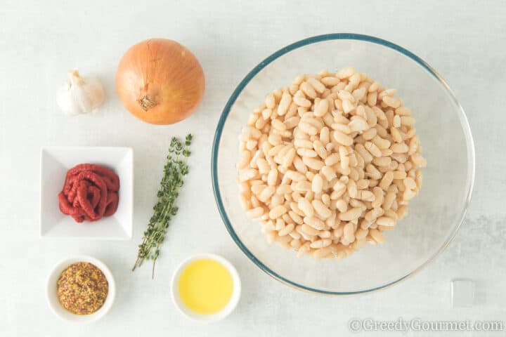 ingredients needed to make baked beans.