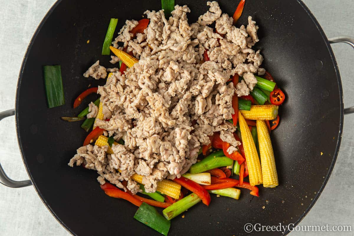 Chicken Mince Stir Fry | Greedy Gourmet
