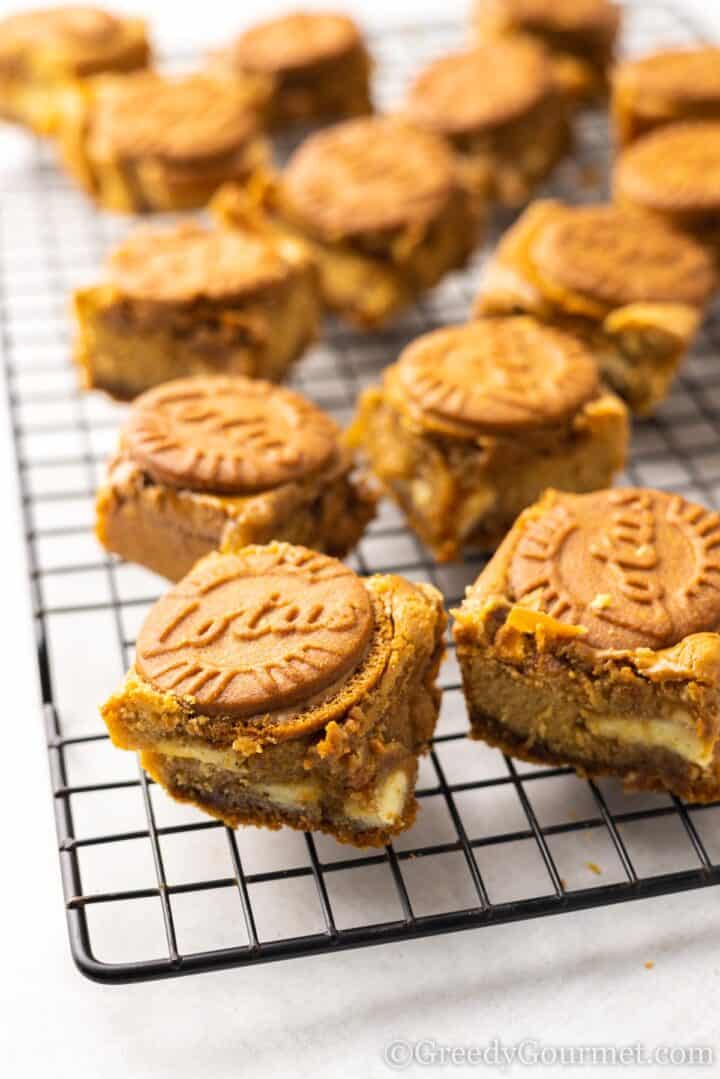 blondies on cooling rack.