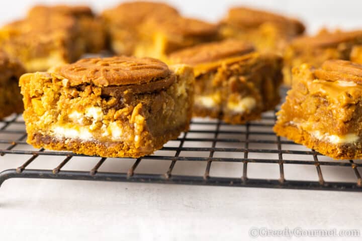 blondies on cooling rack.