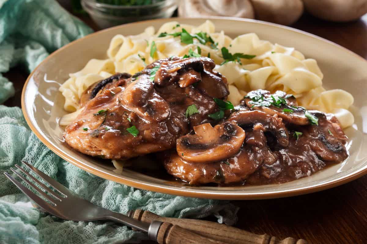 plate of chicken marsala