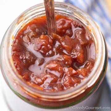 nectarine chutney featured image.