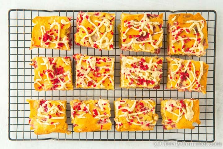 blondie squares on a cooling rack.