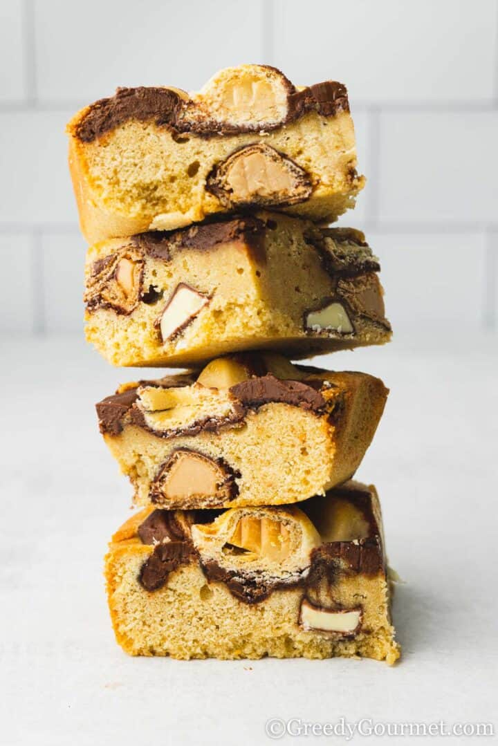 stack of kinder blondie squares.