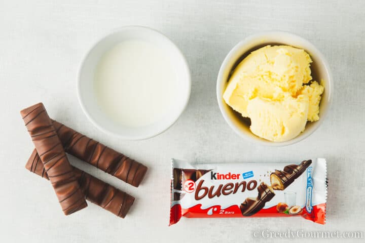 Kinder Bueno Cream Filling Recipe - The Sweet Balance