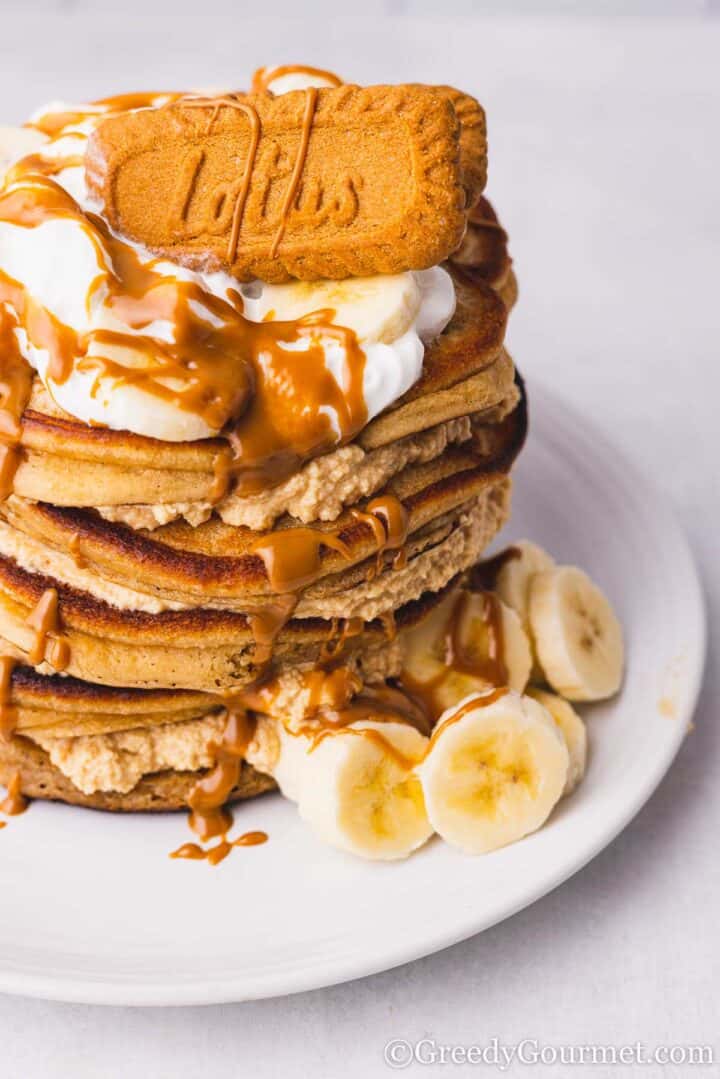 biscoff pancake pile.