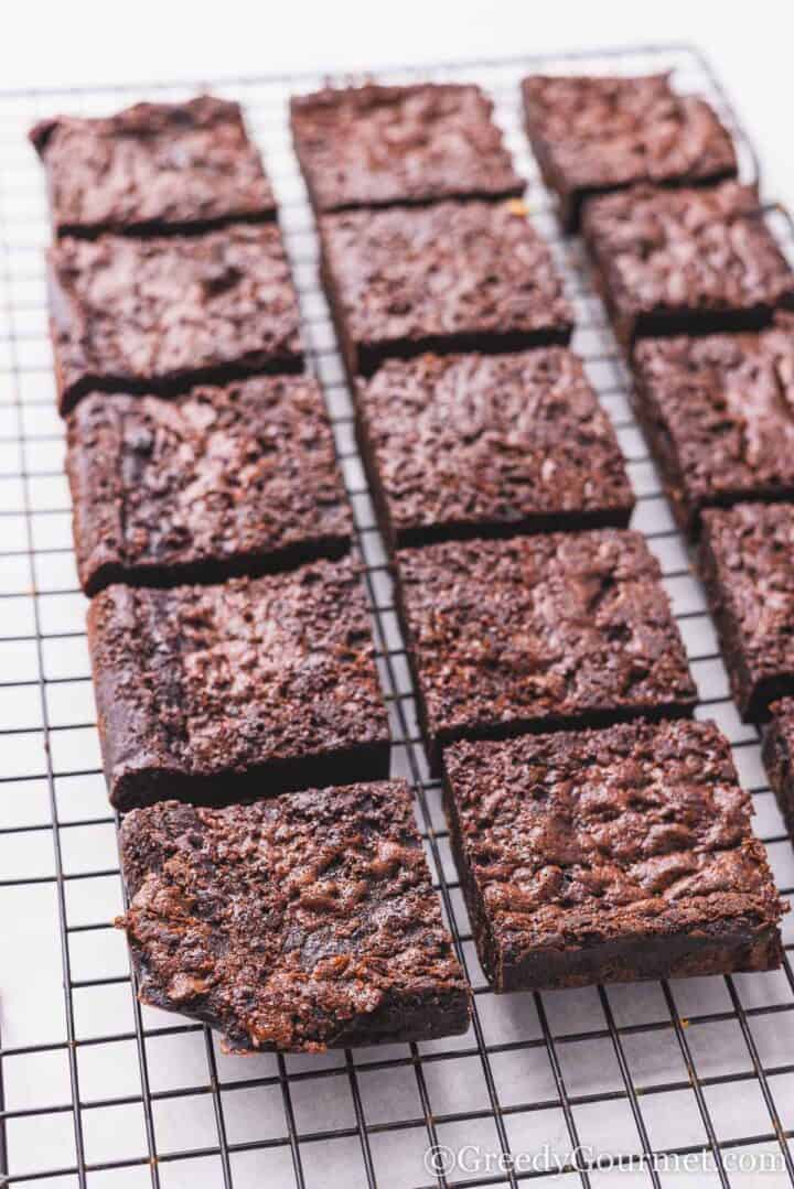 mochi brownie pieces on a cooling rack.