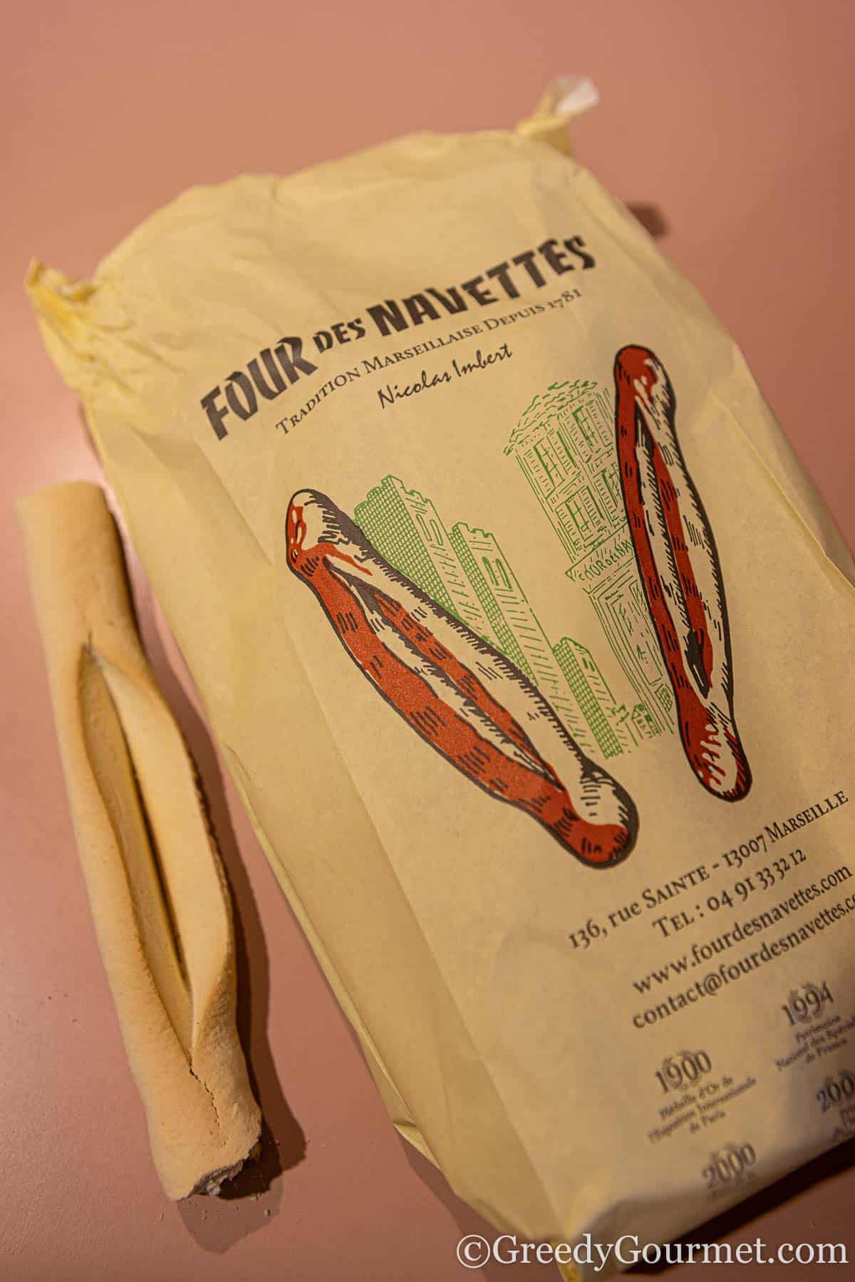 navettes flour bag.