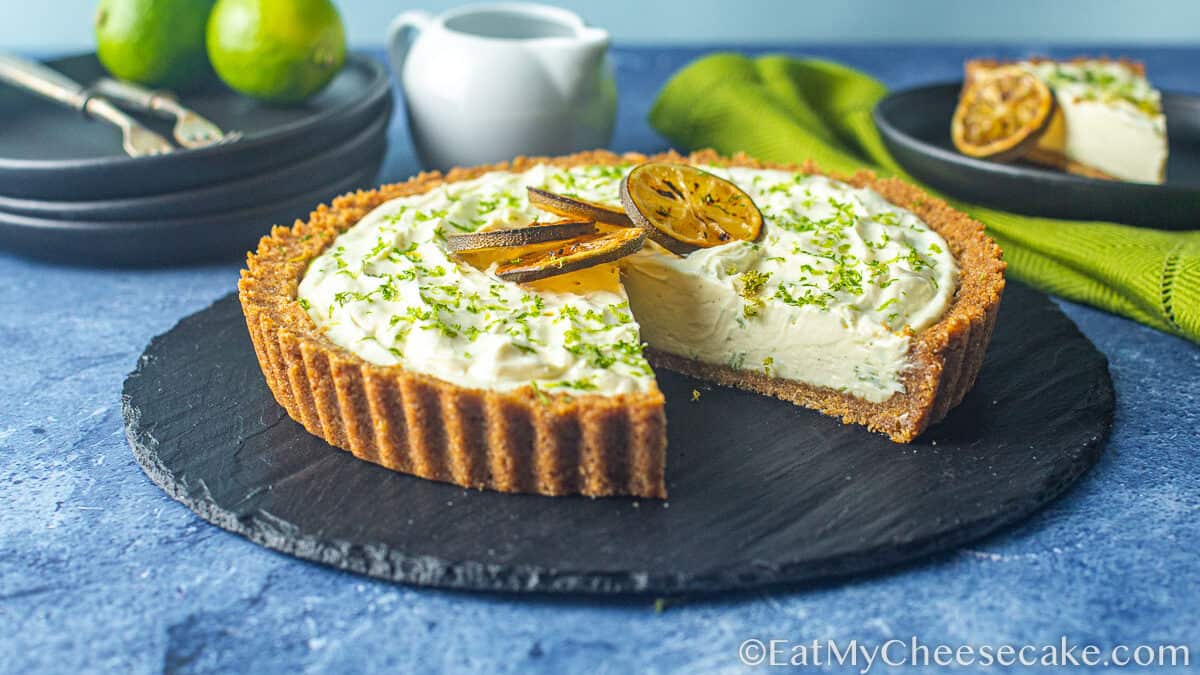 Key lime cheesecake pie.